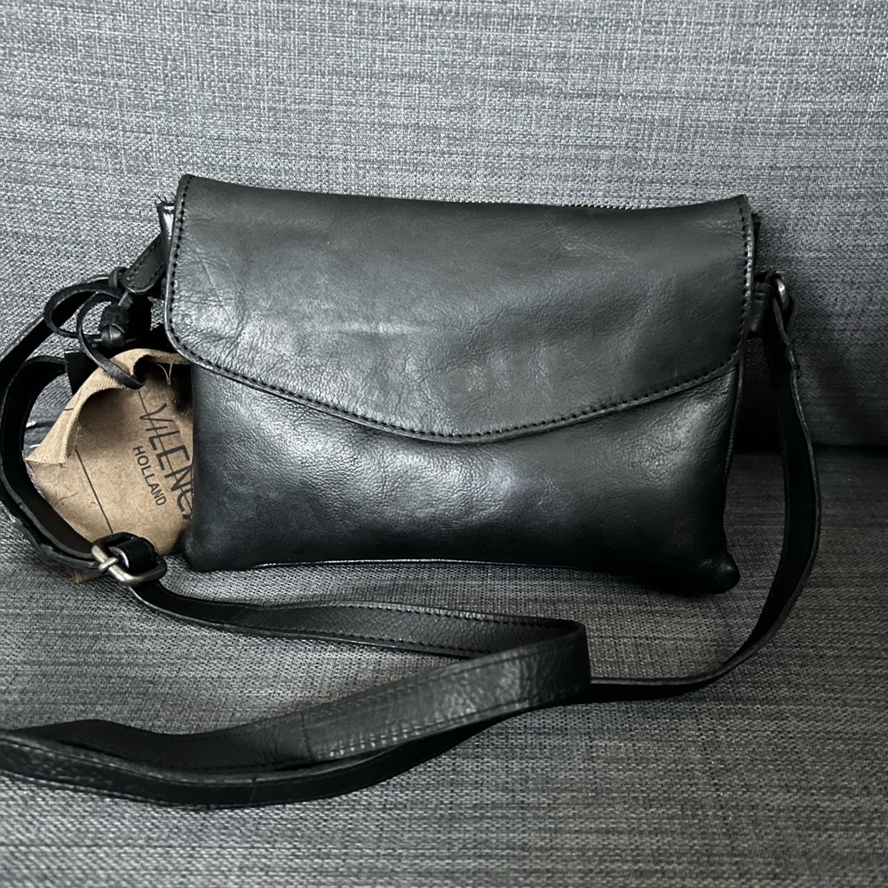 NWT VILENCA HOLAND SMALL TWO COMPARTMENT CROSSBODY SHOULDER BAG PURSE LEATHER